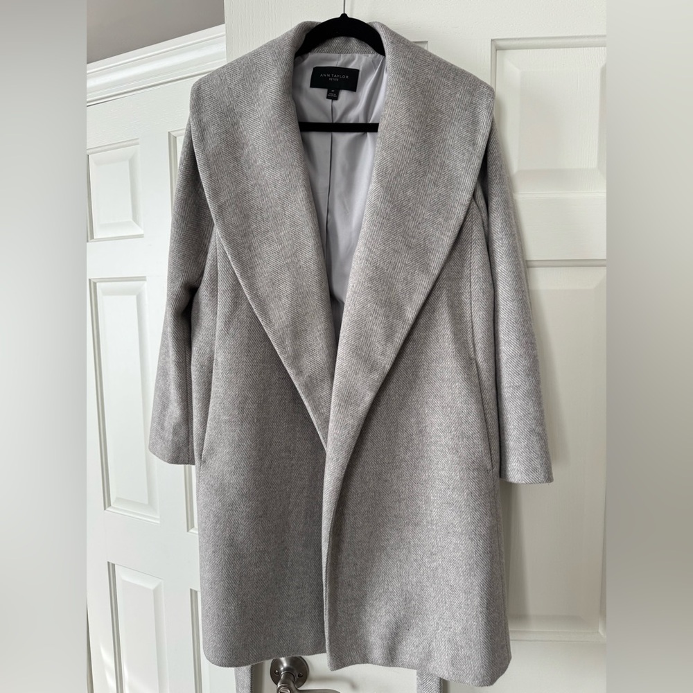 Ann Taylor medium petite shawl wrap coat